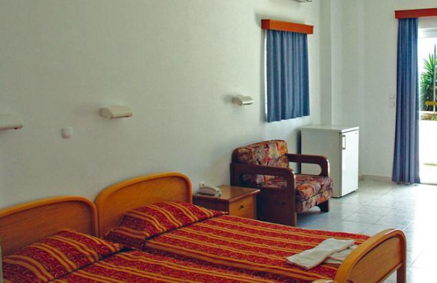 Ilyssion Hotel Lardos Room photo